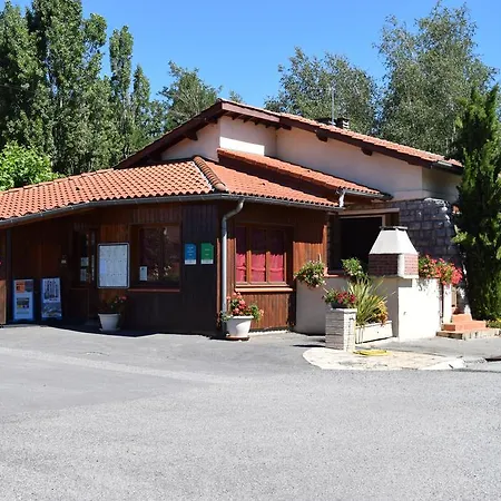 - Village Du Üdülőpark