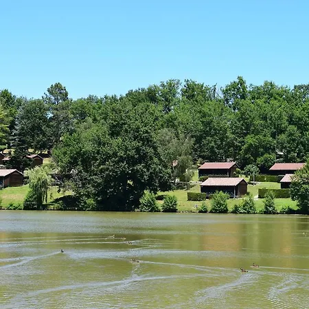 Camping - Village Vacances Du Lac Holiday park *